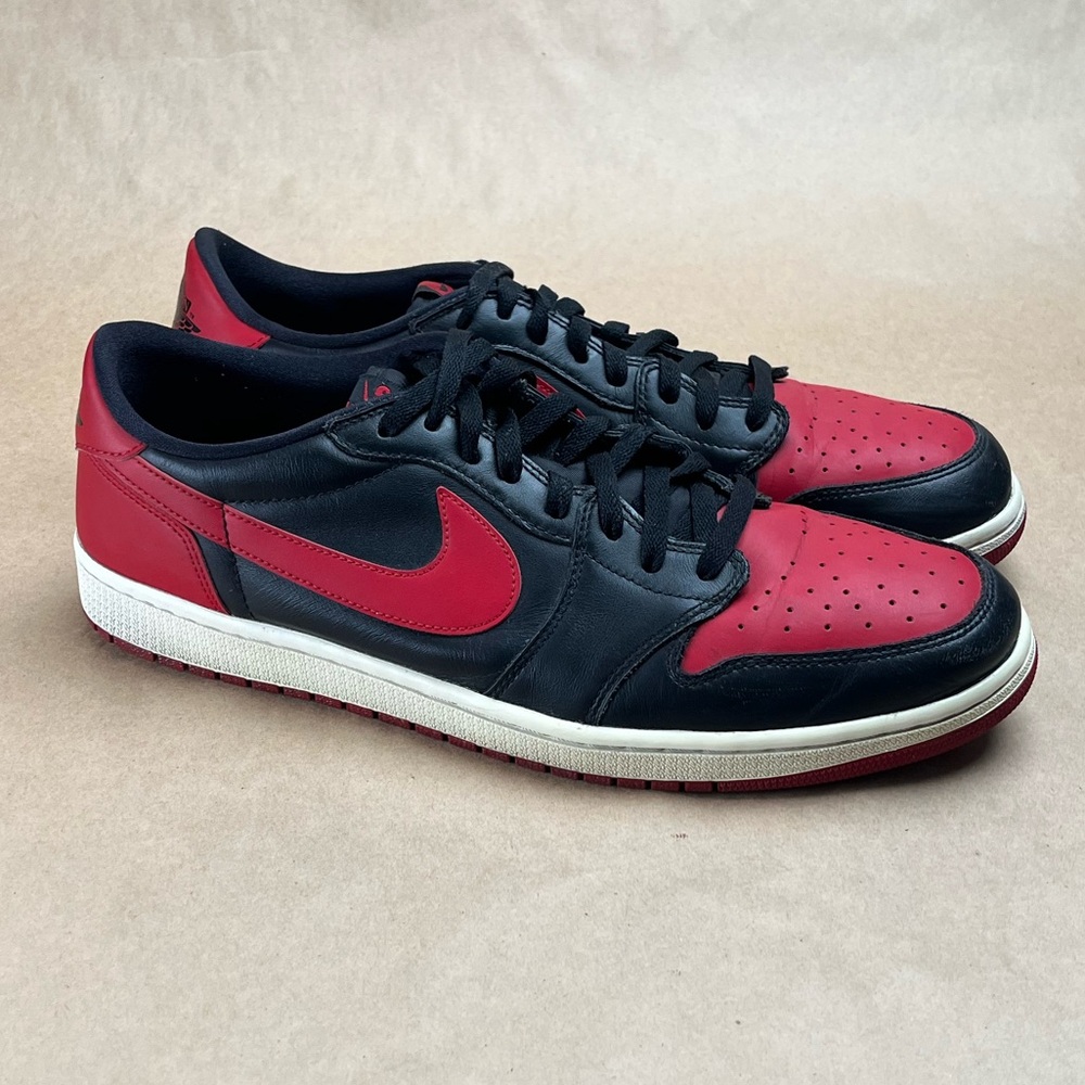 Nike Jordan 1 Retro Low OG 'Bred' Red Black 705329-001 Men's 15